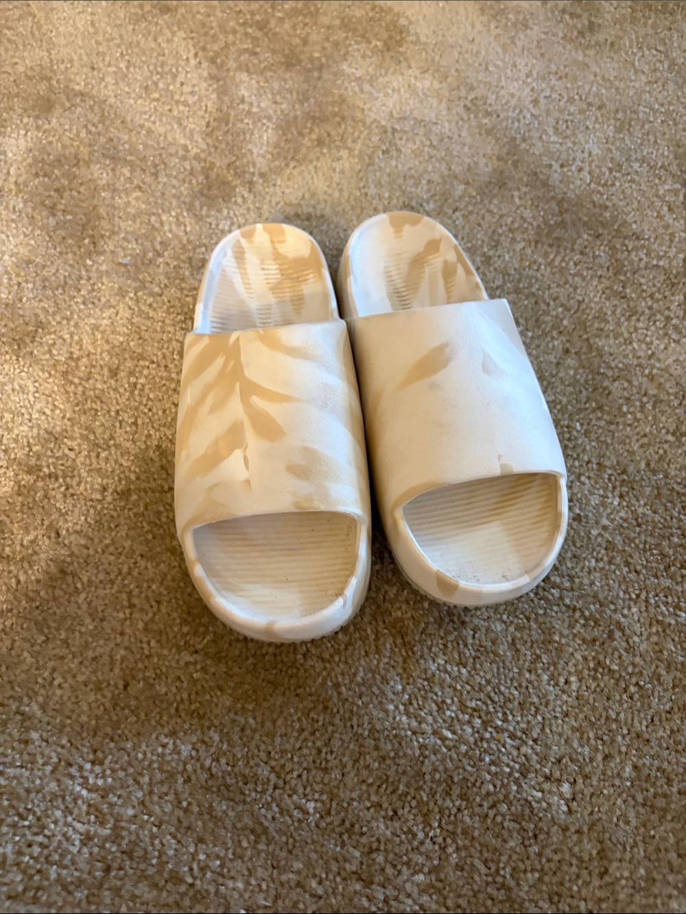 Women's Cream Slide Sandals - Minimal Comfort